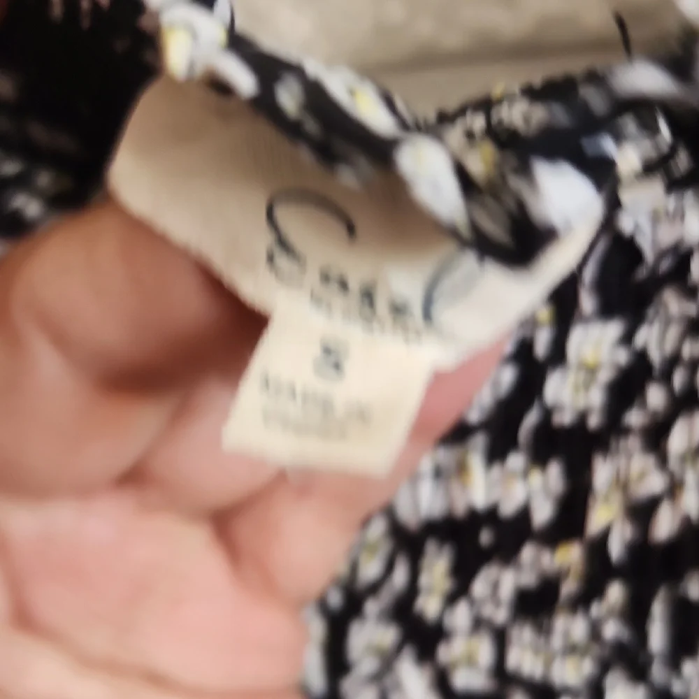 Easel Floral Maxi Dress - Picture 6 of 7